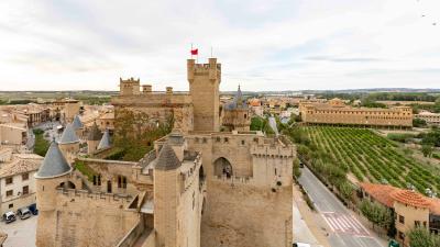 Self-guided tour of the Royal Palace of Olite